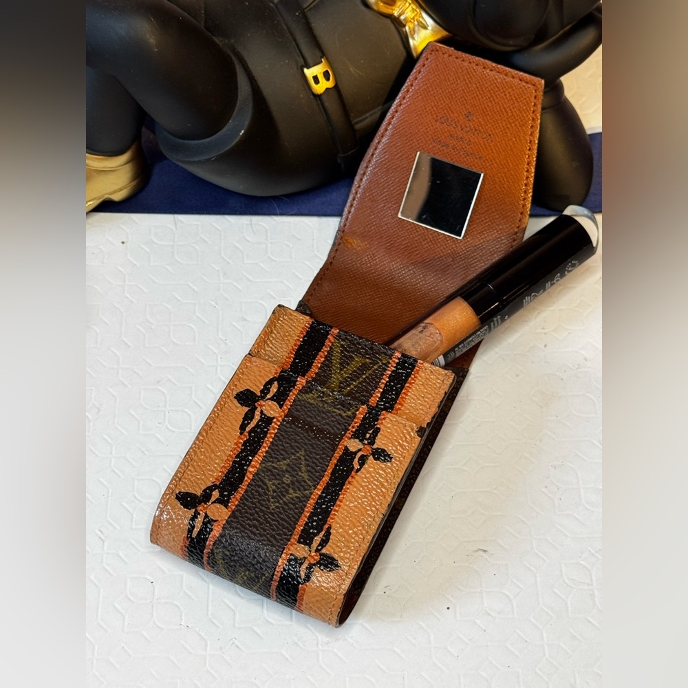 Louis Vuitton up, cycled cigarette case lipstick holder business card